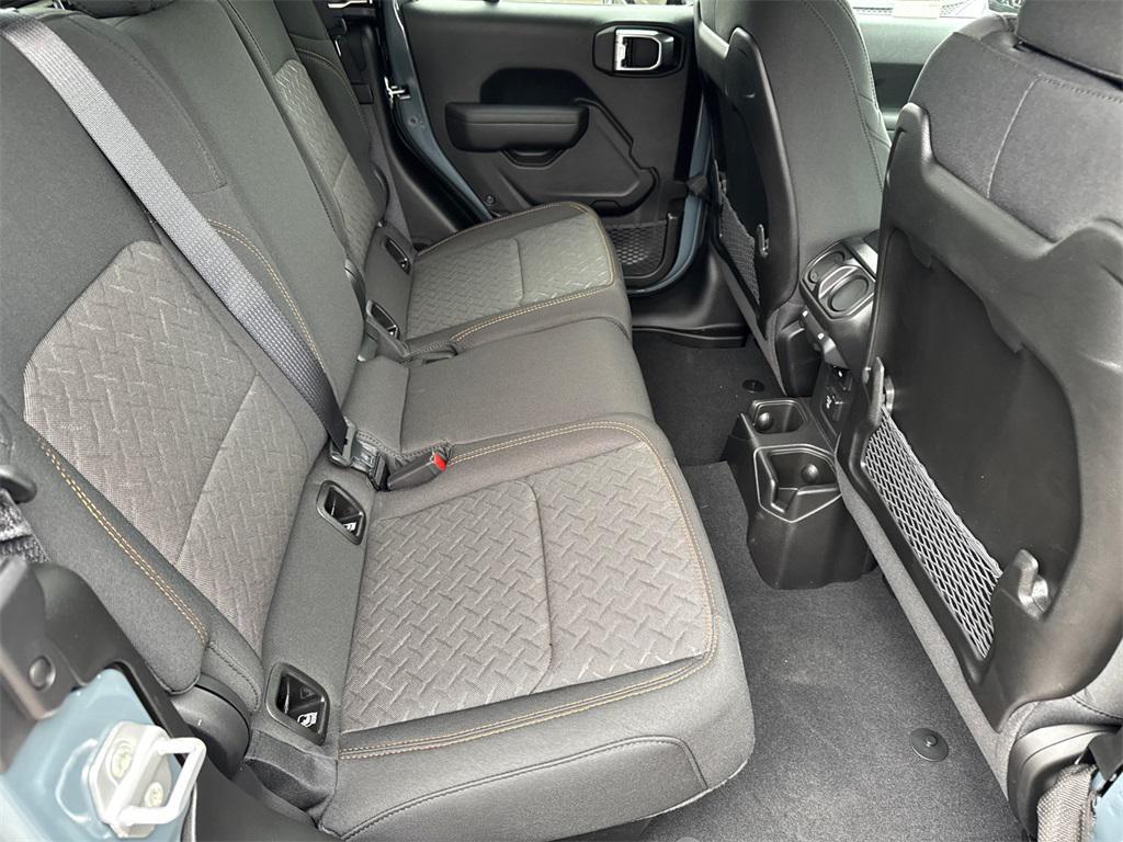 new 2025 Jeep Gladiator car, priced at $55,425