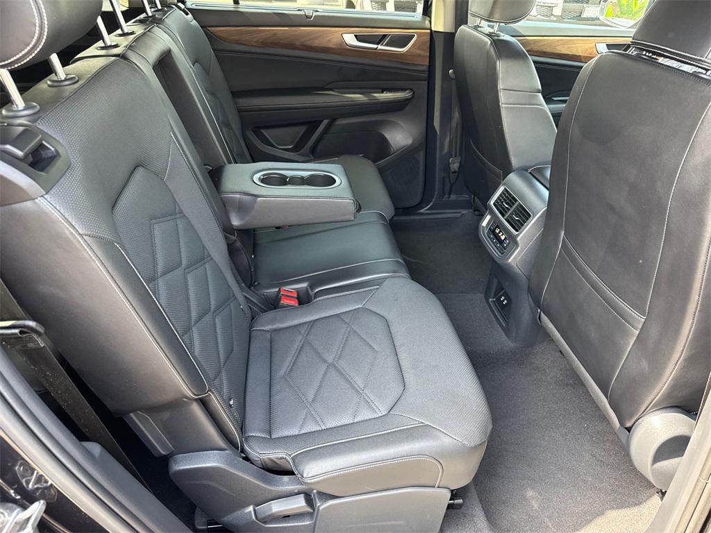 used 2024 Volkswagen Atlas car, priced at $29,777