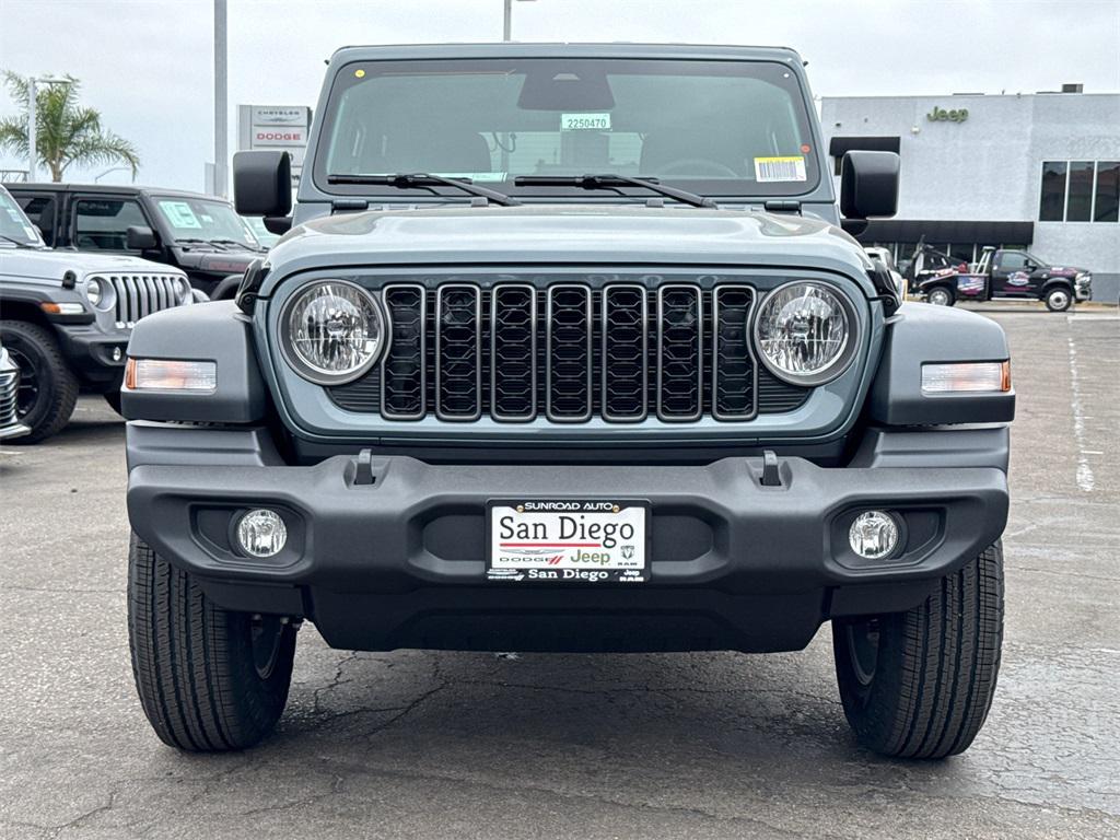 new 2025 Jeep Wrangler car, priced at $40,925