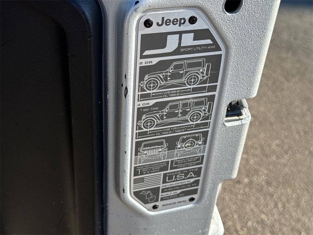 used 2022 Jeep Wrangler Unlimited car, priced at $27,990