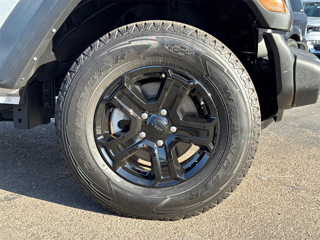 used 2022 Jeep Wrangler Unlimited car, priced at $27,990