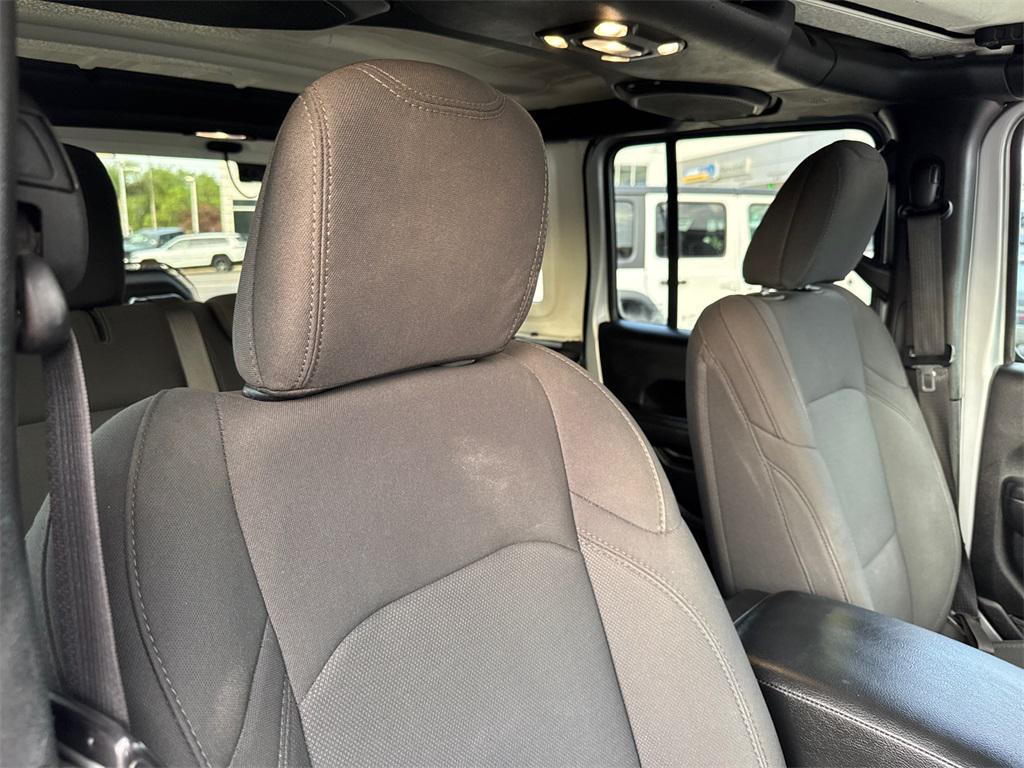 used 2022 Jeep Wrangler Unlimited car, priced at $29,444