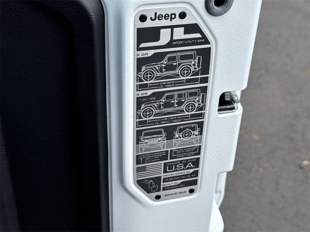 new 2025 Jeep Wrangler car, priced at $57,925