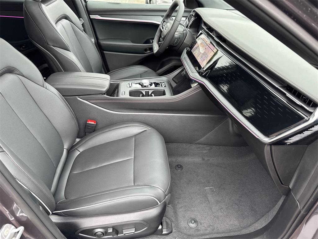 new 2025 Jeep Wagoneer S car, priced at $59,925