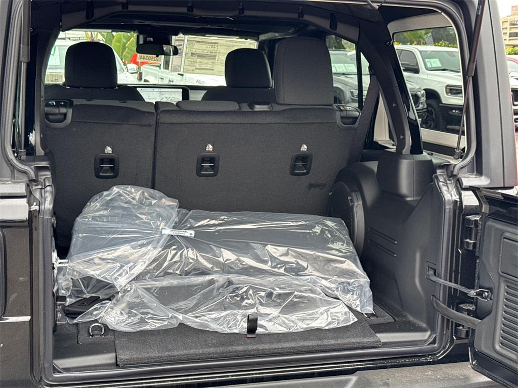 new 2025 Jeep Wrangler car, priced at $50,425
