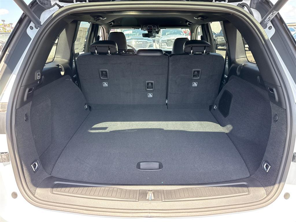 new 2025 Jeep Grand Cherokee 4xe car, priced at $65,175