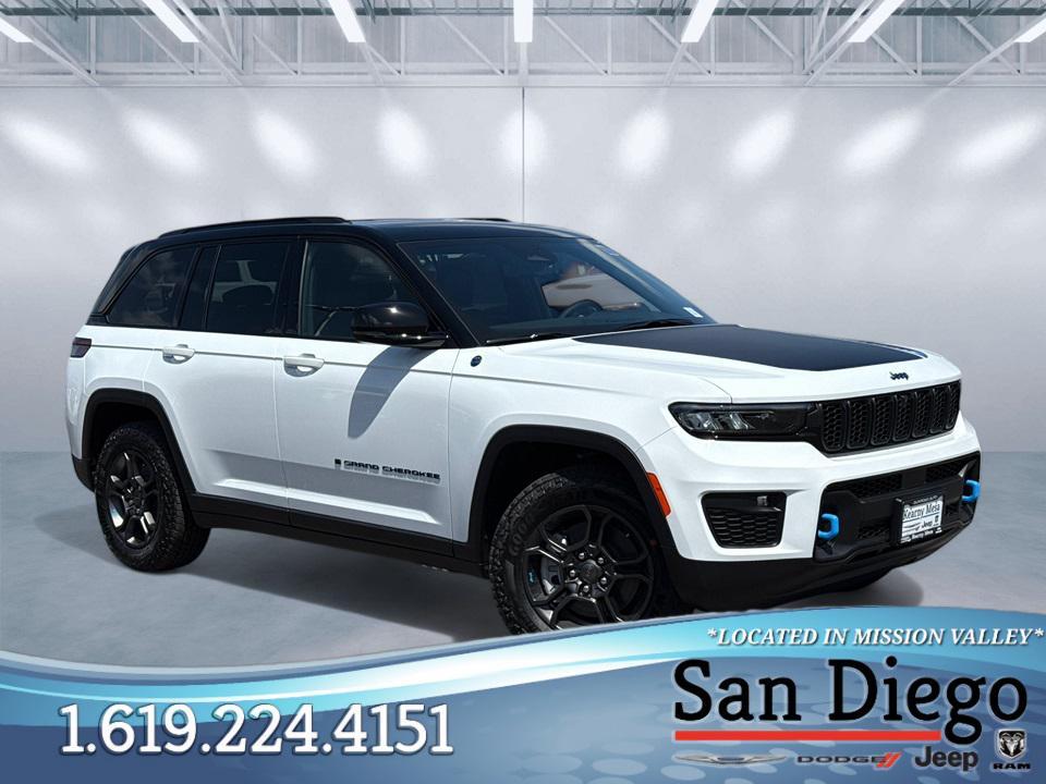 new 2025 Jeep Grand Cherokee 4xe car, priced at $65,175