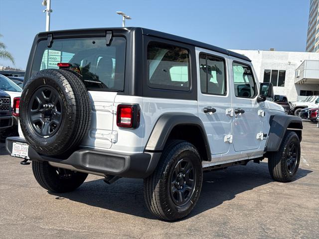 new 2025 Jeep Wrangler car, priced at $37,925
