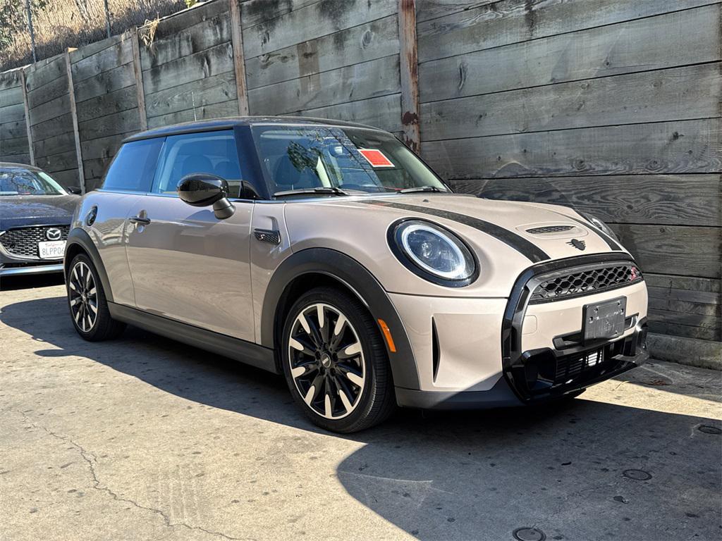 used 2024 MINI Hardtop car, priced at $25,857