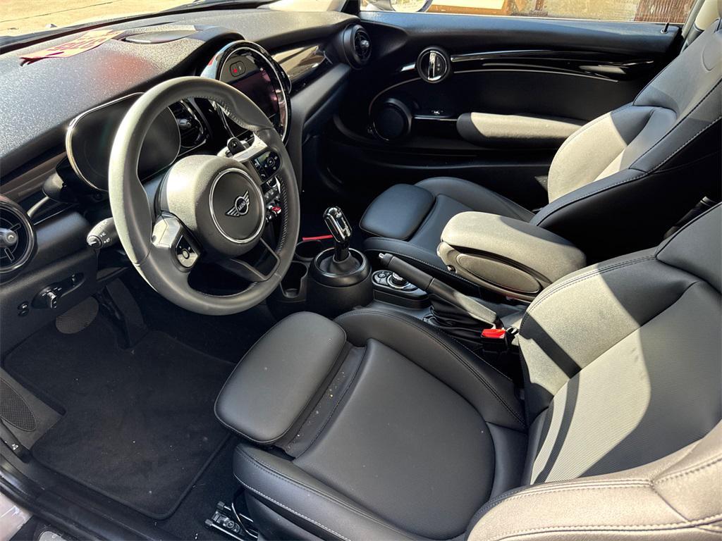 used 2024 MINI Hardtop car, priced at $25,857