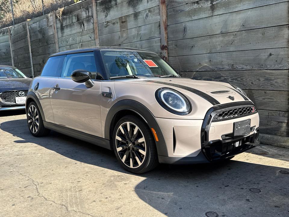 used 2024 MINI Hardtop car, priced at $25,857