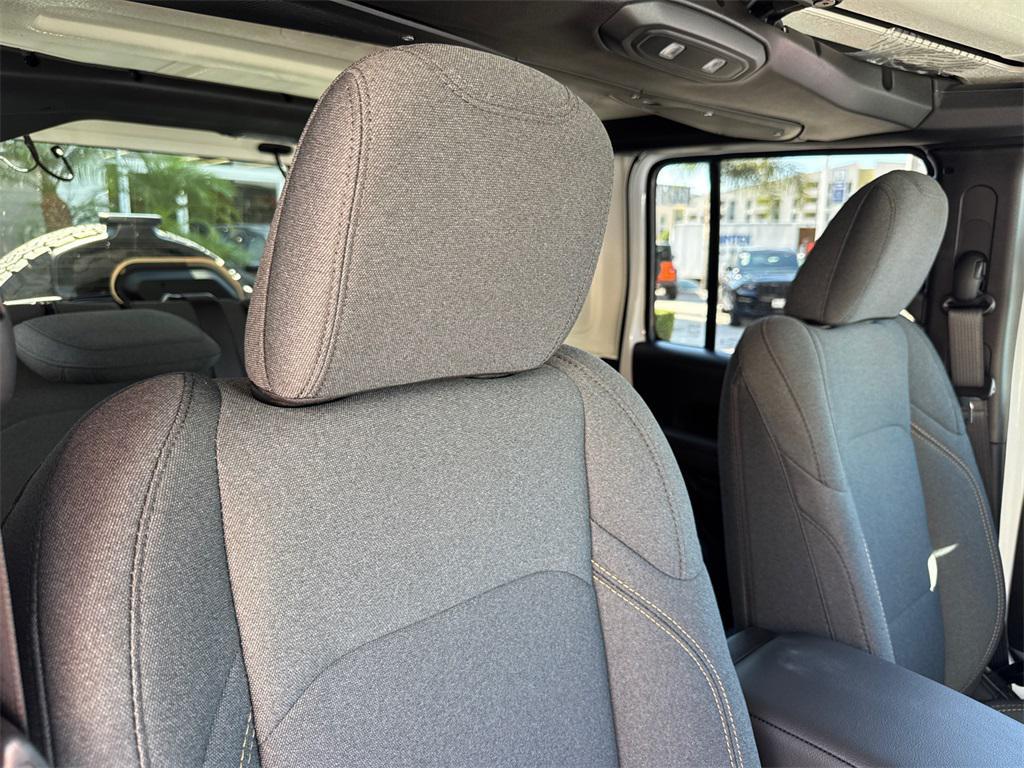 new 2025 Jeep Wrangler car, priced at $56,670