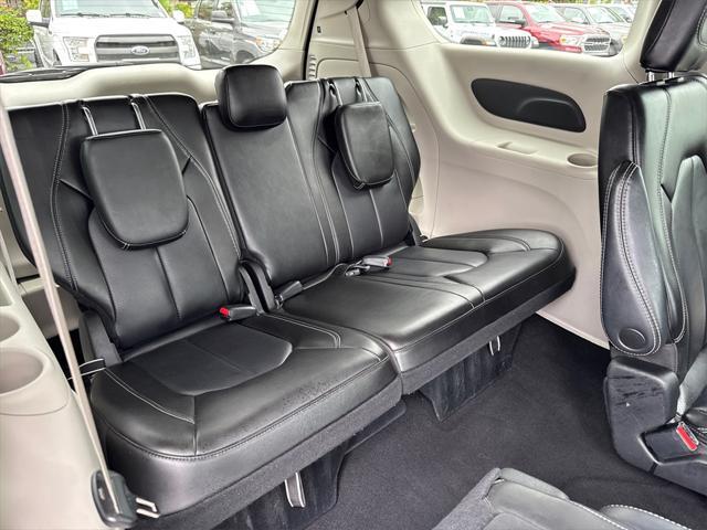 used 2023 Chrysler Pacifica car, priced at $23,631