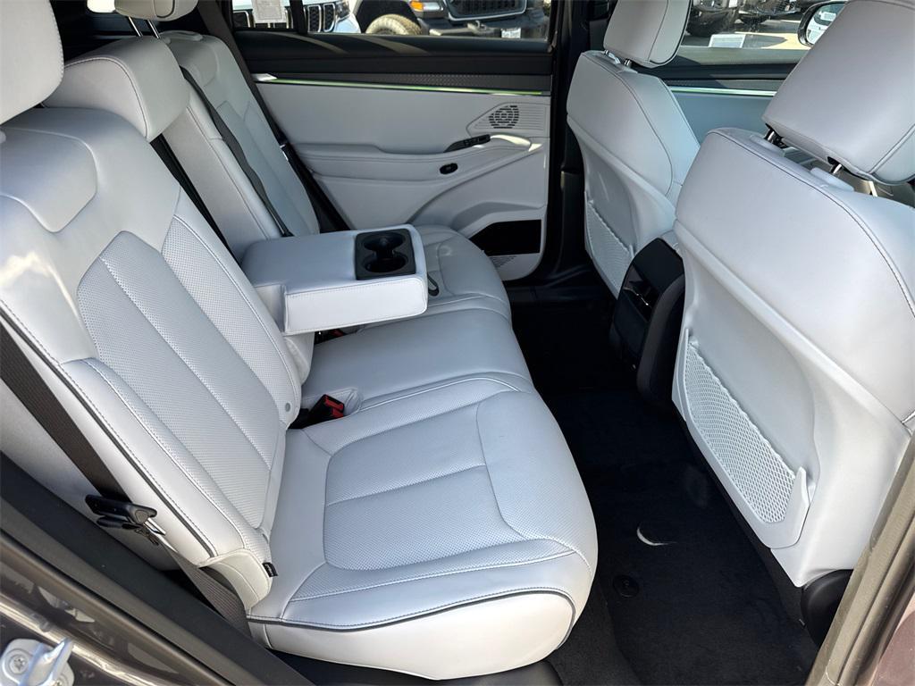 new 2025 Jeep Wagoneer S car, priced at $59,925