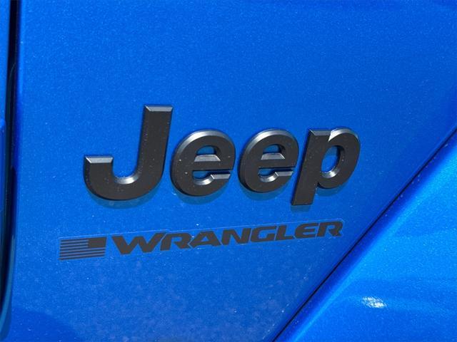new 2025 Jeep Wrangler car, priced at $55,725