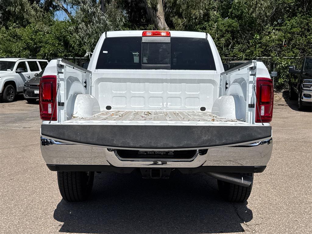 new 2025 Ram 2500 car, priced at $64,925
