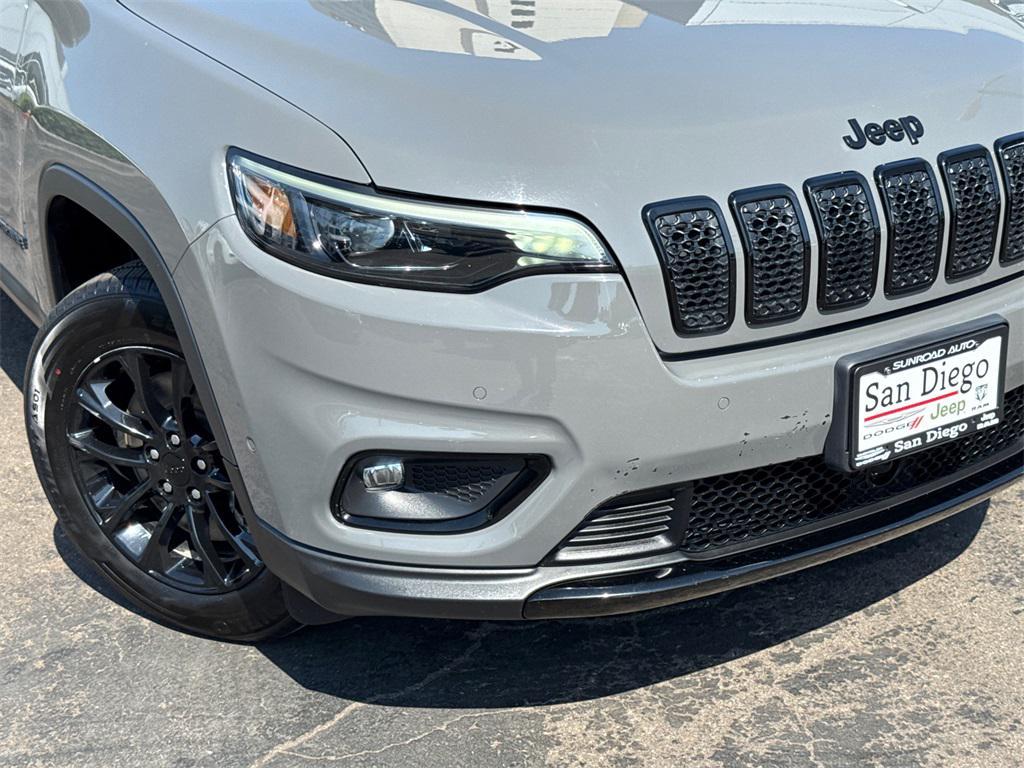used 2023 Jeep Cherokee car, priced at $22,633