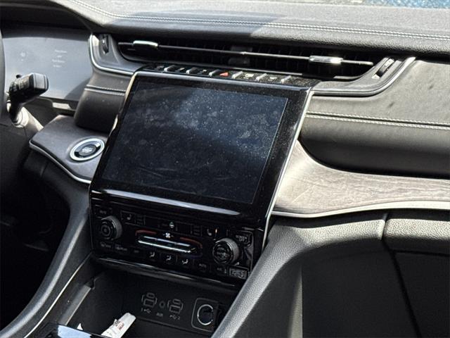 used 2023 Jeep Grand Cherokee car, priced at $32,777