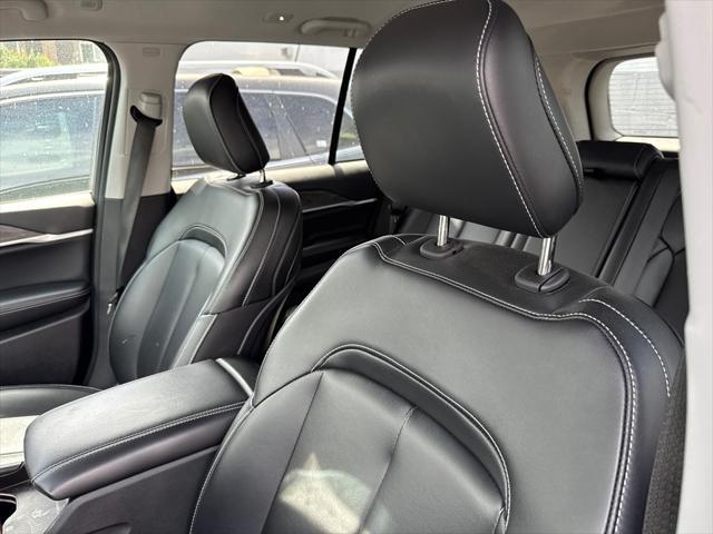 used 2023 Jeep Grand Cherokee car, priced at $32,777
