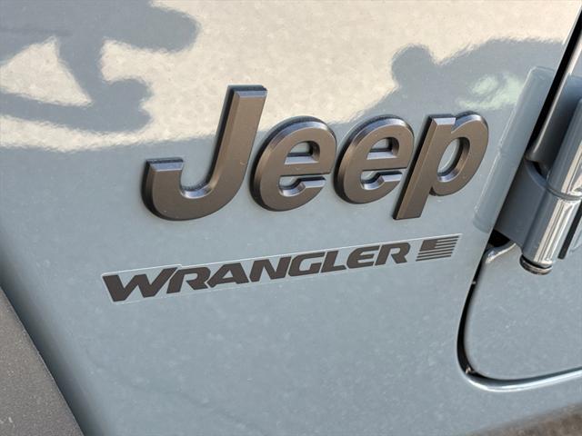 new 2025 Jeep Wrangler car, priced at $34,425