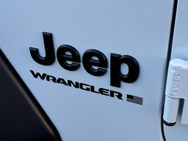 new 2025 Jeep Wrangler car, priced at $34,725