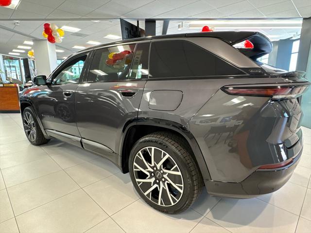 new 2025 Jeep Wagoneer S car, priced at $57,425