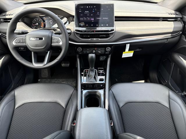 new 2025 Jeep Compass car, priced at $29,925