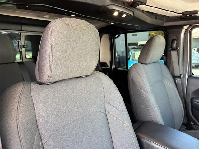used 2024 Jeep Gladiator car, priced at $40,551