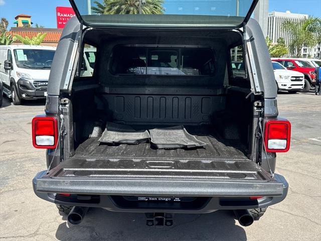 used 2024 Jeep Gladiator car, priced at $40,551