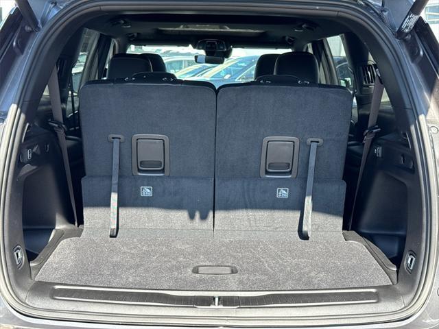 new 2025 Jeep Grand Cherokee L car, priced at $42,925