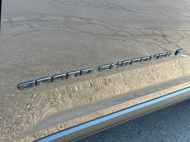 new 2025 Jeep Grand Cherokee L car, priced at $42,925