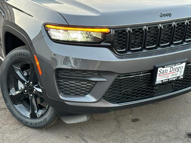 new 2025 Jeep Grand Cherokee car, priced at $41,725