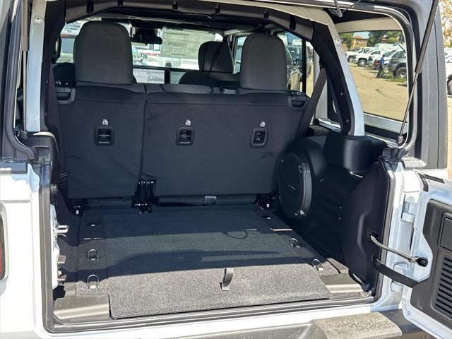 new 2025 Jeep Wrangler car, priced at $48,825