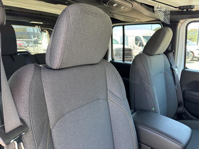 new 2025 Jeep Wrangler car, priced at $48,825