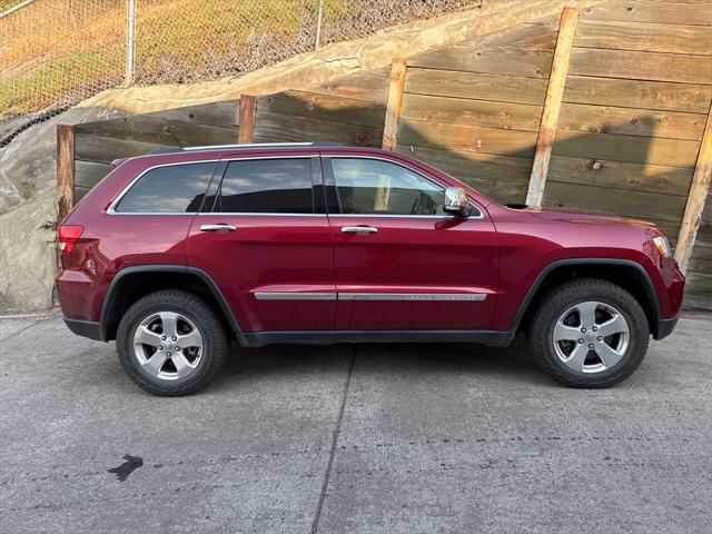 used 2013 Jeep Grand Cherokee car, priced at $12,888
