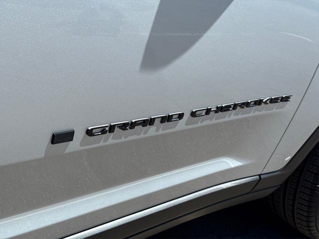 new 2025 Jeep Grand Cherokee L car, priced at $47,217