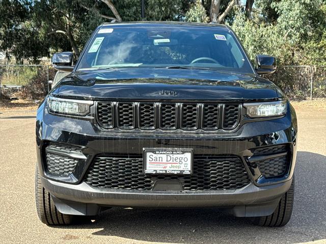 new 2025 Jeep Grand Cherokee car, priced at $42,425