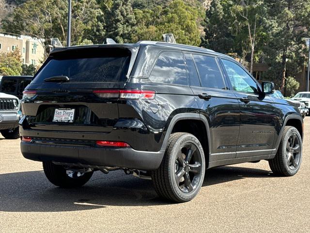 new 2025 Jeep Grand Cherokee car, priced at $42,425