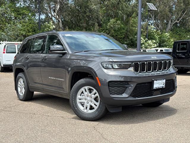 new 2025 Jeep Grand Cherokee car, priced at $35,925