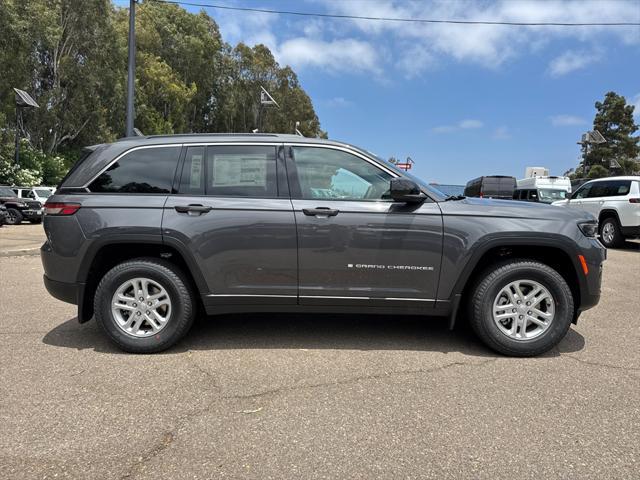 new 2025 Jeep Grand Cherokee car, priced at $35,925