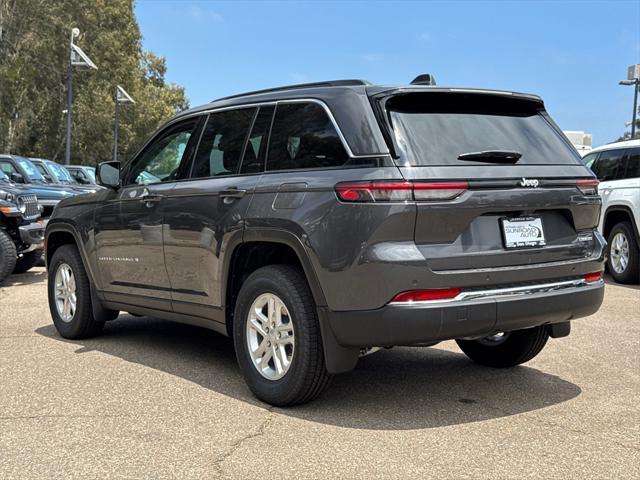 new 2025 Jeep Grand Cherokee car, priced at $35,925