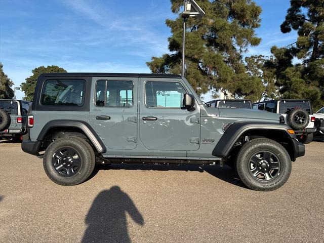 new 2025 Jeep Wrangler car, priced at $38,925