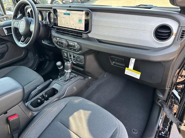 new 2025 Jeep Wrangler car, priced at $35,958