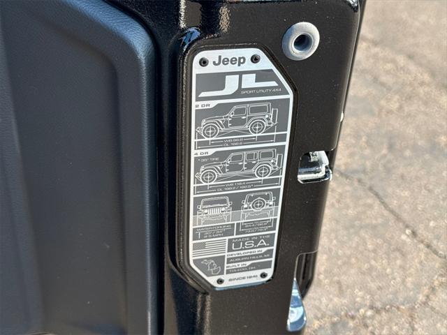 new 2025 Jeep Wrangler car, priced at $35,958