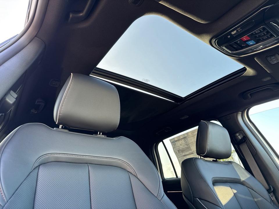new 2025 Jeep Wagoneer S car, priced at $59,925