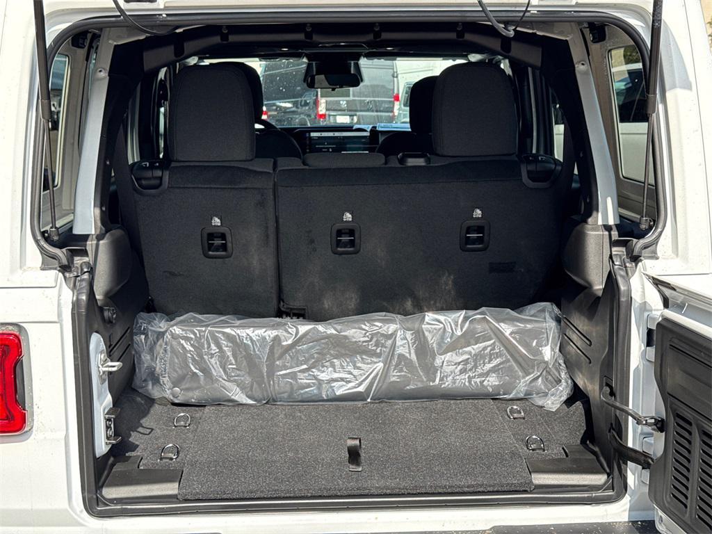 new 2025 Jeep Wrangler car, priced at $49,425
