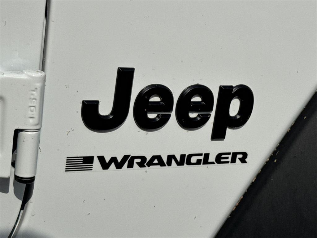 new 2025 Jeep Wrangler car, priced at $49,425