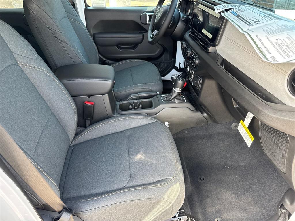 new 2025 Jeep Wrangler car, priced at $49,425