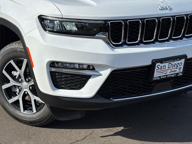 new 2025 Jeep Grand Cherokee car, priced at $40,925