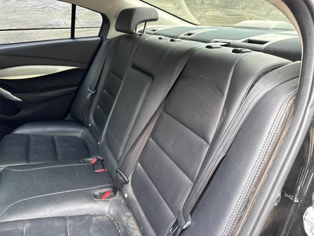 used 2015 Mazda Mazda6 car, priced at $10,989
